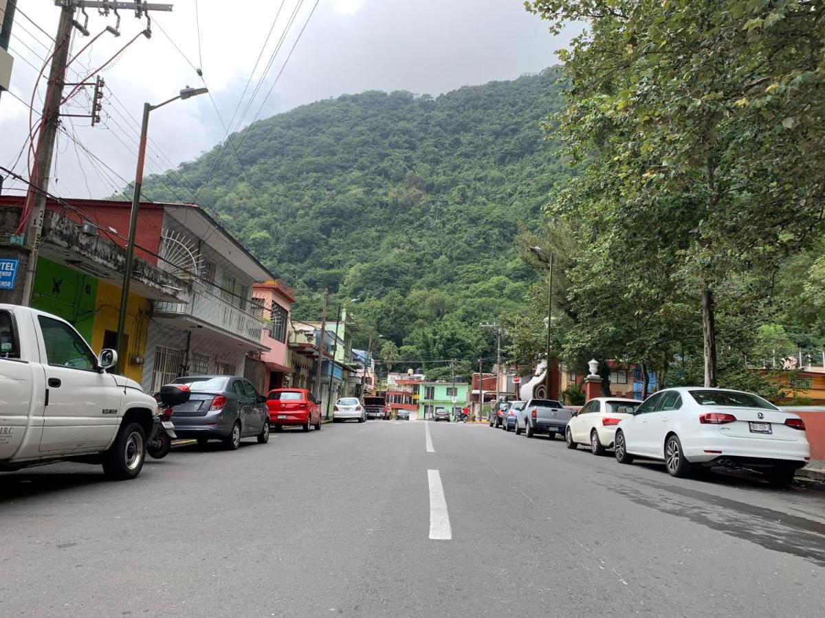 Hotel Alameda Орисаба Экстерьер фото